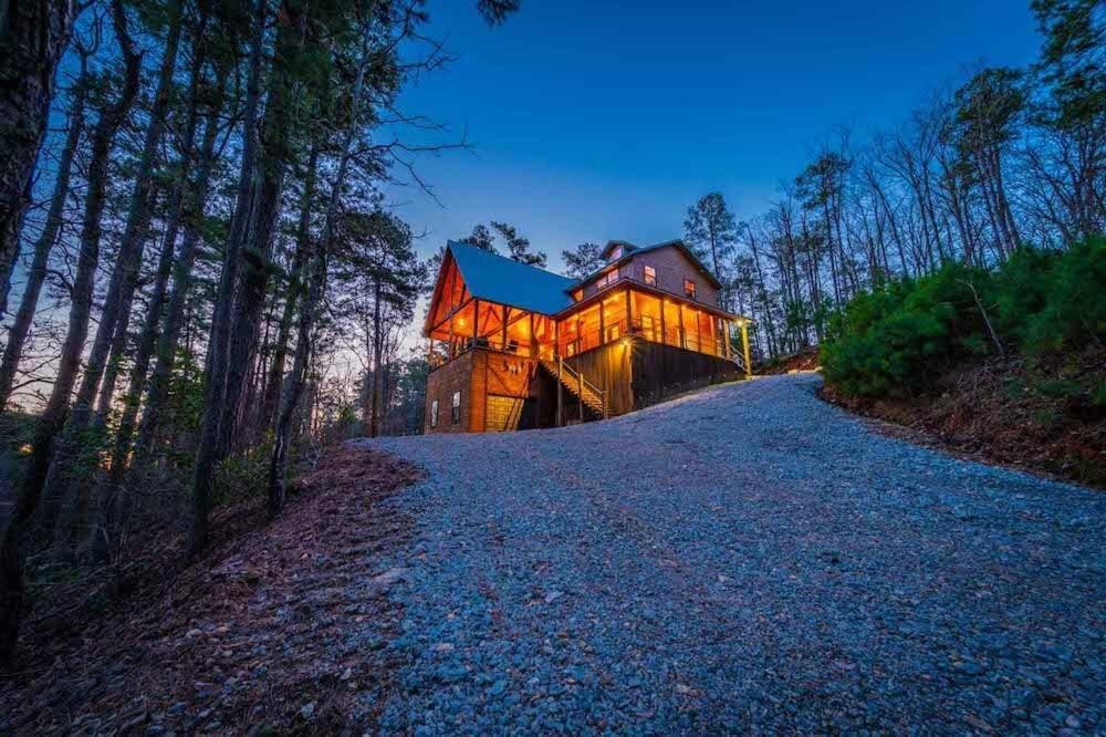 Mountain Fork Lodge Free Wifi Broken Bow Eksteriør billede